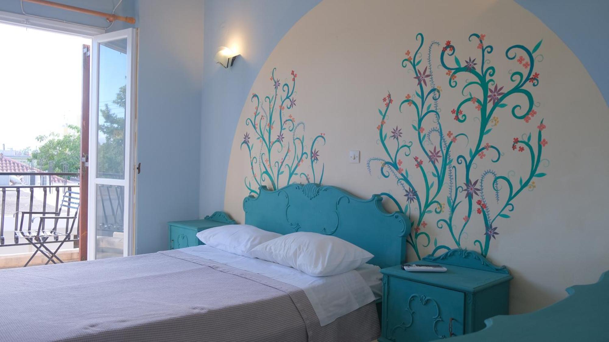 Leto Hotel Megalopolis Bagian luar foto