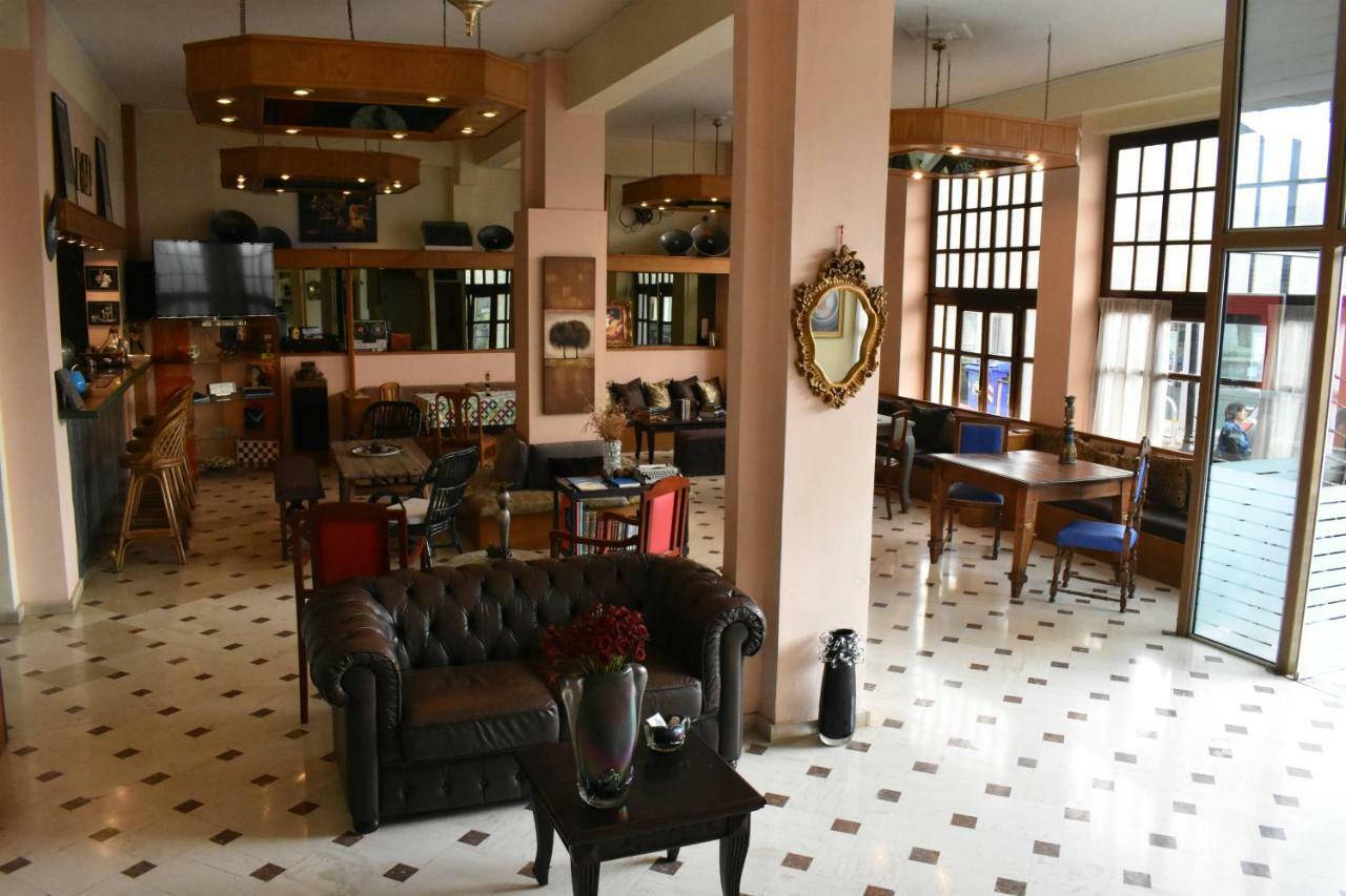 Leto Hotel Megalopolis Bagian luar foto