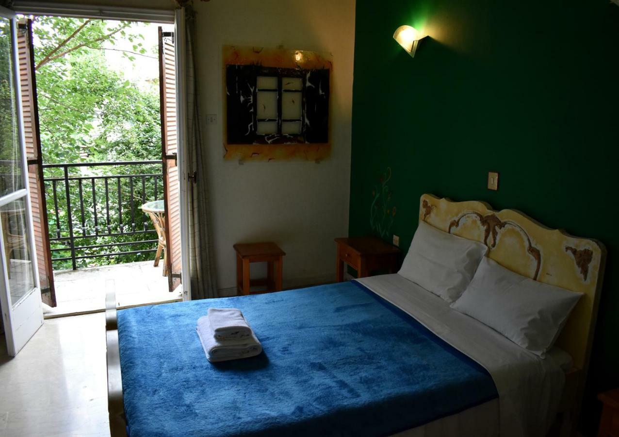 Leto Hotel Megalopolis Bagian luar foto