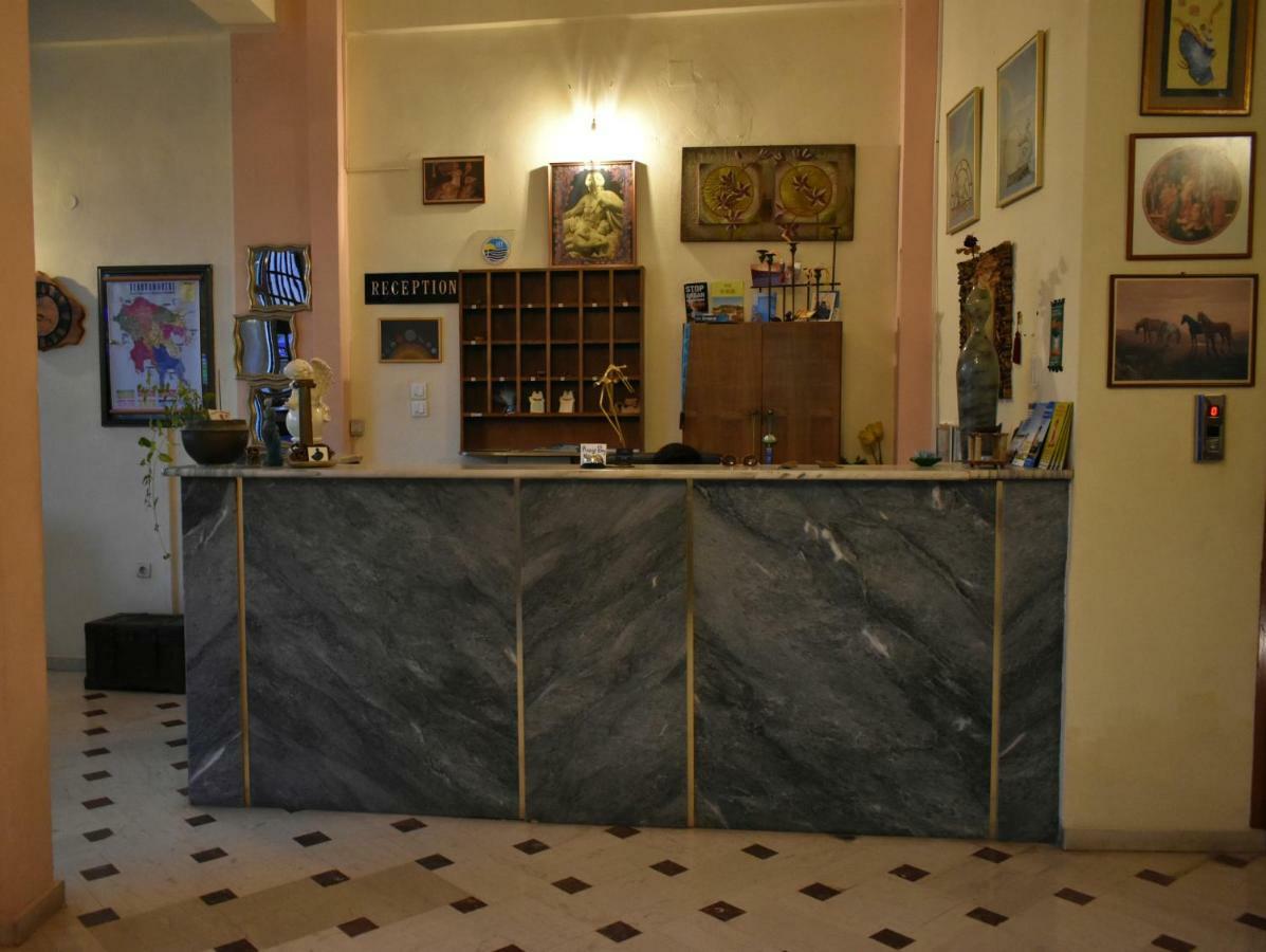 Leto Hotel Megalopolis Bagian luar foto