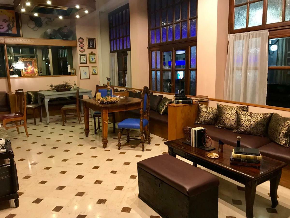 Leto Hotel Megalopolis Bagian luar foto